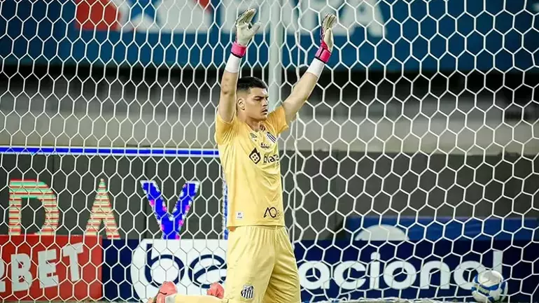 Galatasaray, Muslera'nın Yerine Gabriel Brazao İçin Harekete Geçti! İlk Teklif 6 Milyon Euro