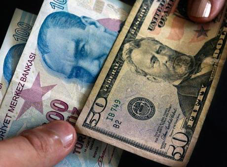 TCMB’de kıran kırana faiz saati: 50 baz puanlık indirimin kilidi Salı günü çevrilebilir