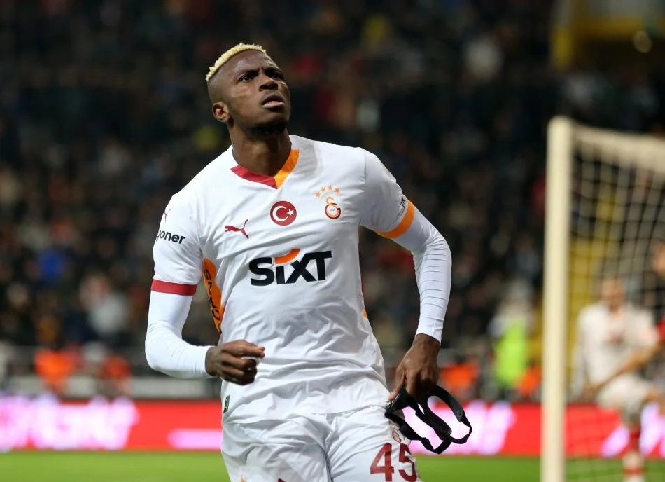 Galatasaray, imza seremonisini büyük kazanca çeviriyor: Kasa şimdiden şenlendi!