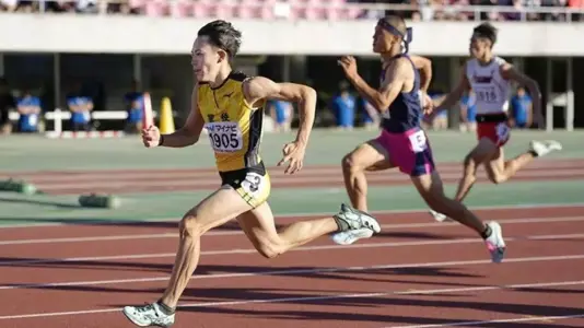 16 Yaşında Bolt Rekorunu Kırma: Tarih Yaratıldı!