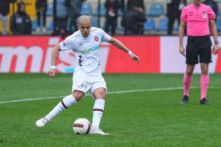 Sofiane Feghouli, Yeni Kulübünü Seçti: Irak Ligi'nde Amanat Bağdat SC!