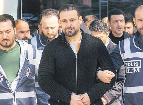 "Sahte e-İmza ve Diploma Çetelerinin Peşinde: 6 Bin TL'ye E-Devlet Onaylı Sertifika"