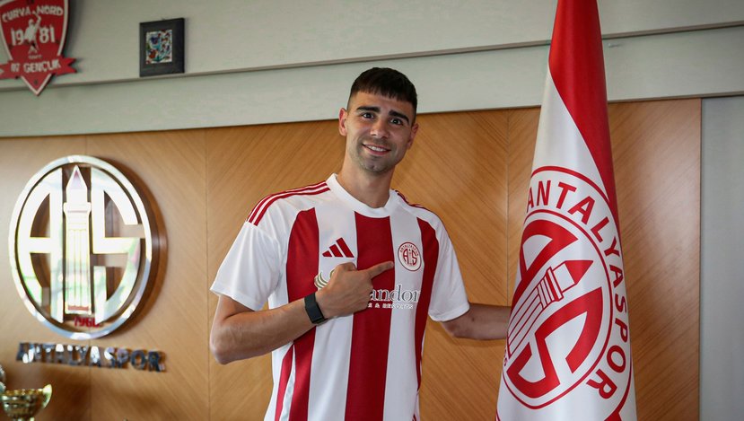 Antalyaspor, Arjantinli oyuncu Giannetti’yi kadrosuna kattı
