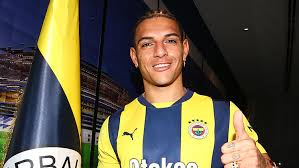 Fenerbahçe, Diego Carlos transferiyle ilgili resmi açıklama yaptı!