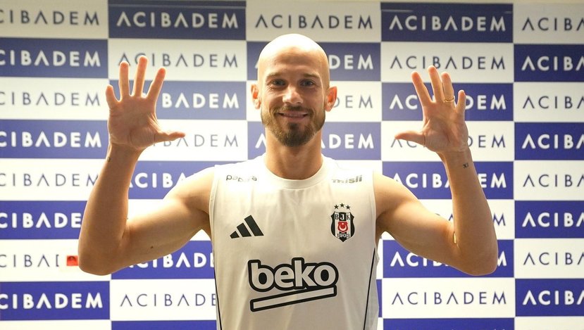 Vaclav Cerny, sağlık kontrolünden başarıyla geçti!