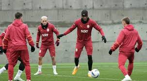 Galatasaray, kritik maç öncesi hazırlıklarını noktaladı