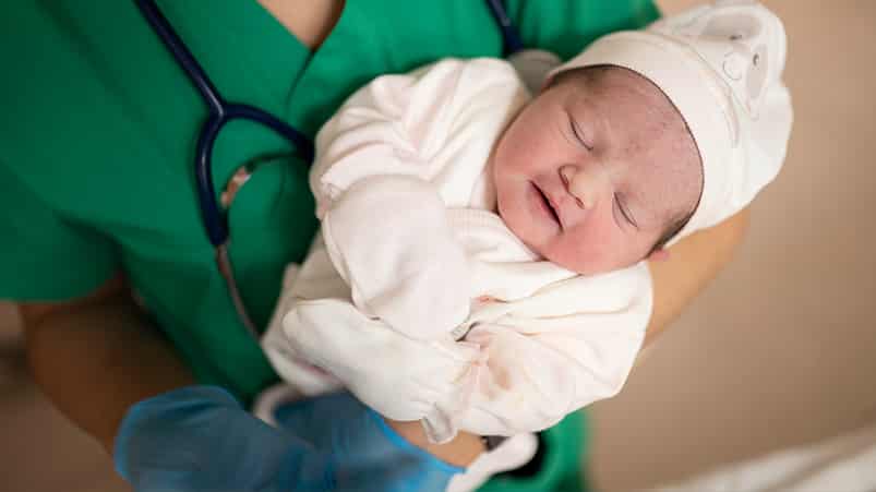 Minik Hayatlara Büyük Teknoloji: Yenidoğanda Yapay Zekâ Dönemi