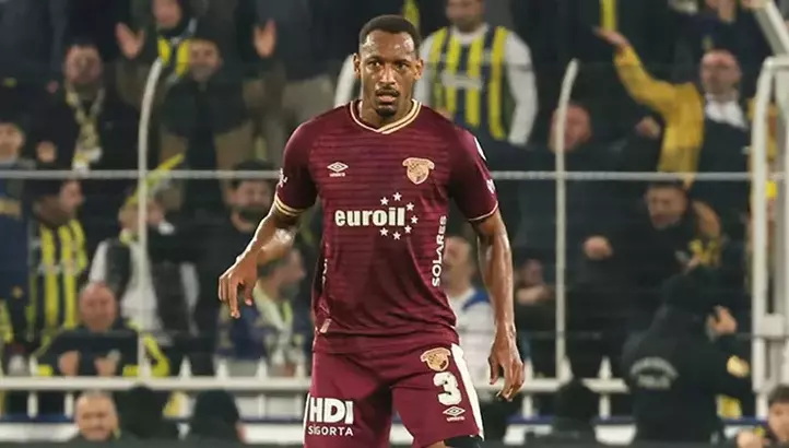 Göztepe, savunmada adeta duvar örüyor