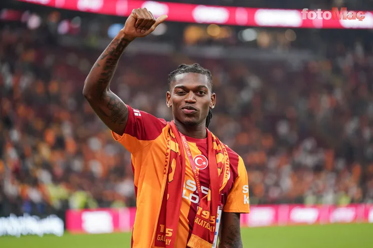 Yılın Transfer Bombası Patladı: Kadıköy'ün Eski Yıldızı Galatasaray'da!