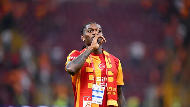Sarı-Kırmızı Kanatta Dünya Yıldızı: Rafael Leao Aslan Oldu! ?