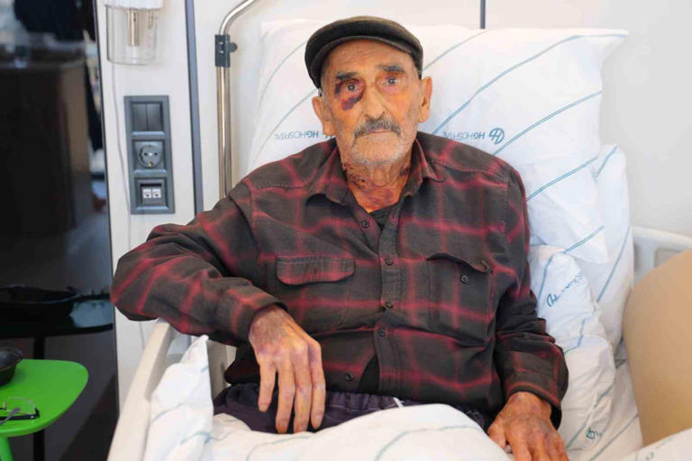 Kahramanmaraş’ta 80 Yaşındaki Hastaya Kalbi Durdurulmadan Kapalı Kalp Ameliyatı