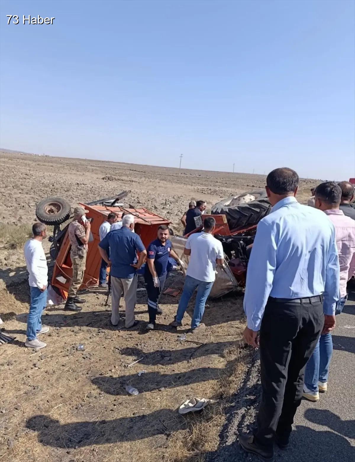 Şırnak'ın İdil ilçesinde Şırnak'ta traktör kazası: Bir kişi yaşamını yitirdi.