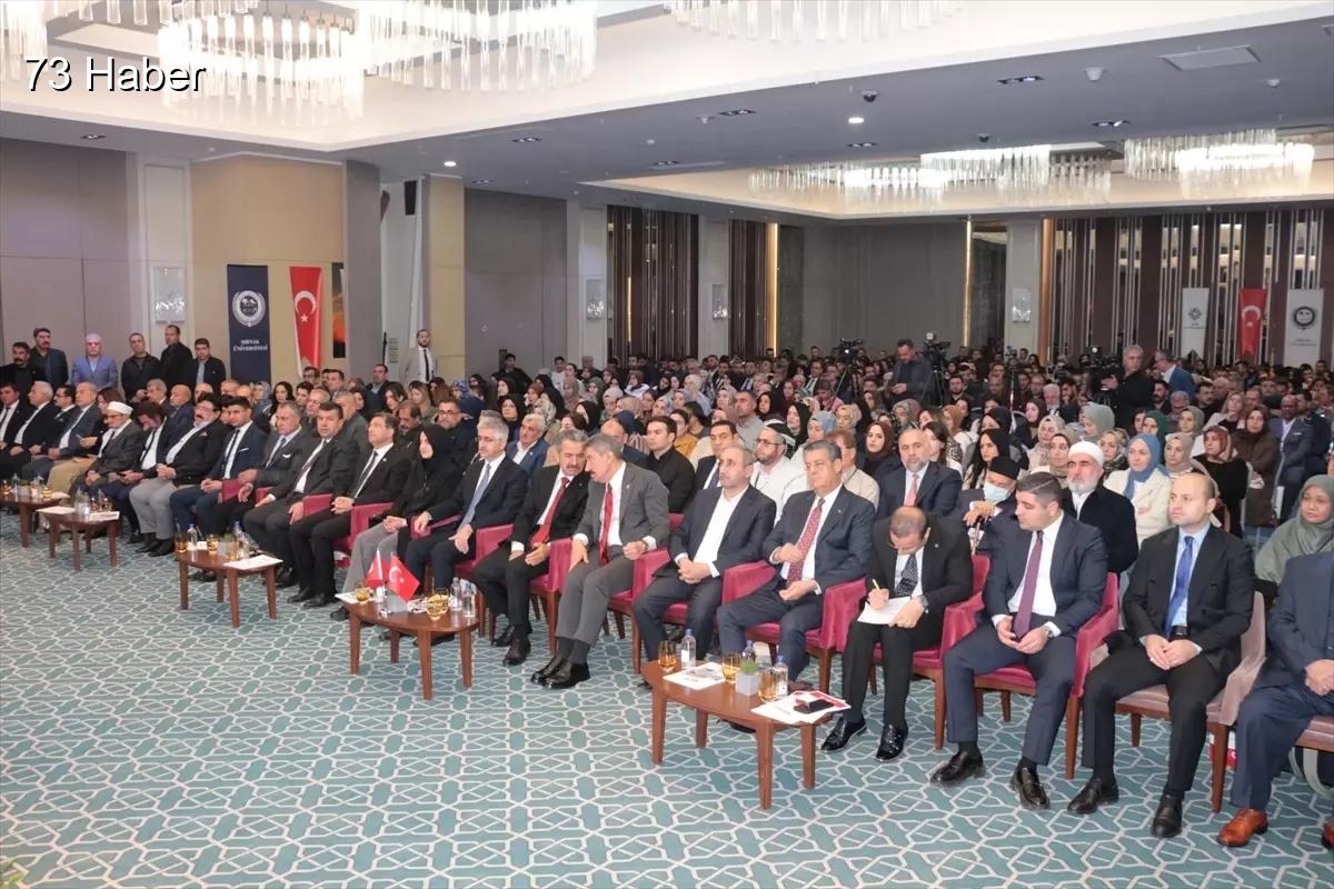Şırnak'ın Cizre ilçesinde Şırnak'ta 4. Uluslararası Melaye Ciziri Sempozyumu Başladı.
