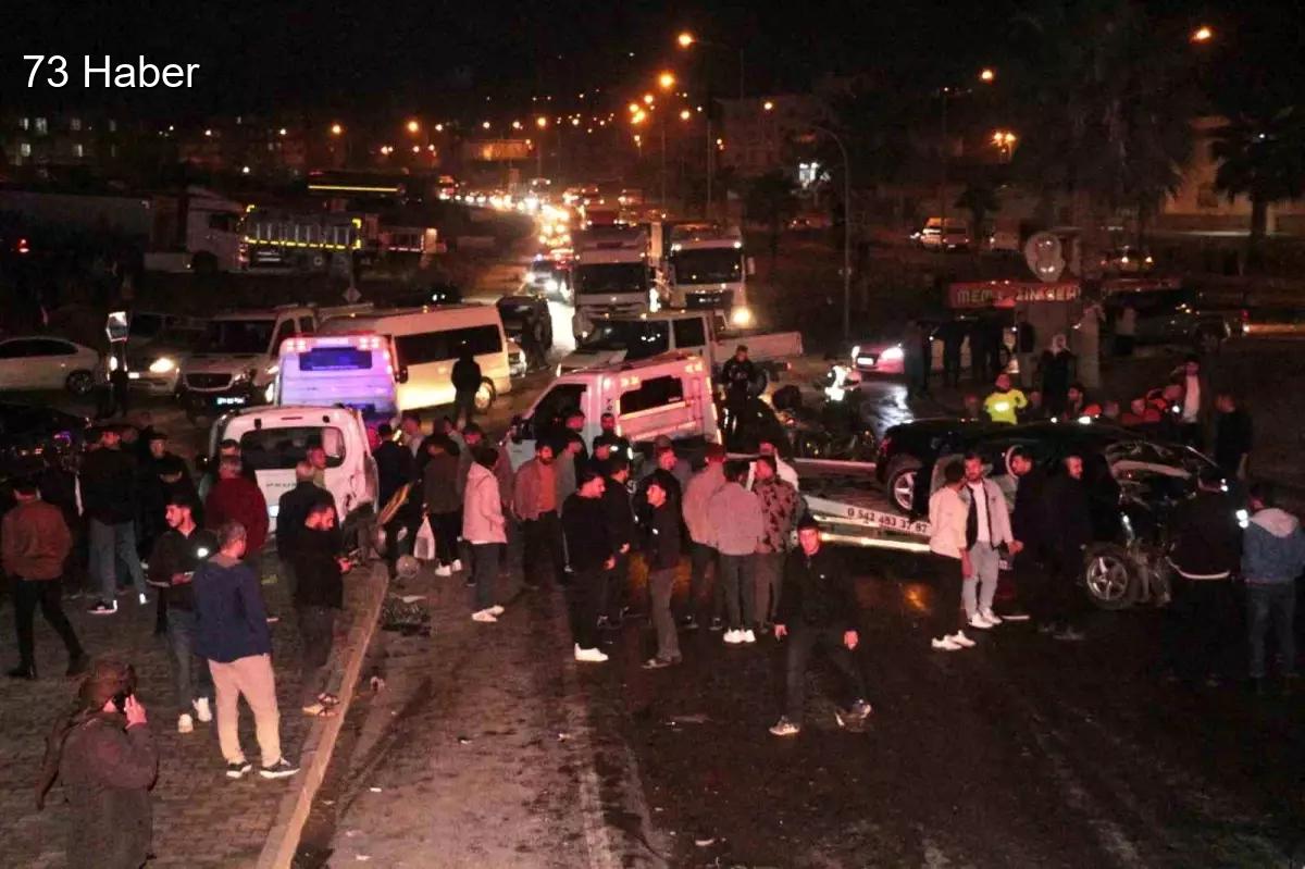 Şırnak'ın Cizre ilçesinde Cizre&amp;apos;deki vinç kazasının görüntüleri ortaya çıktı: Şoför...