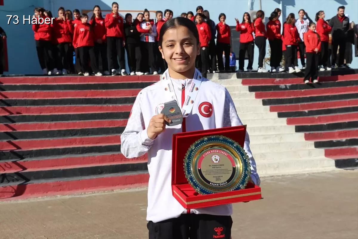 Şırnak'ın Cizre ilçesinde Avrupa 17 Yaş Altı Boks Şampiyonası&amp;apos;nda ikinci...