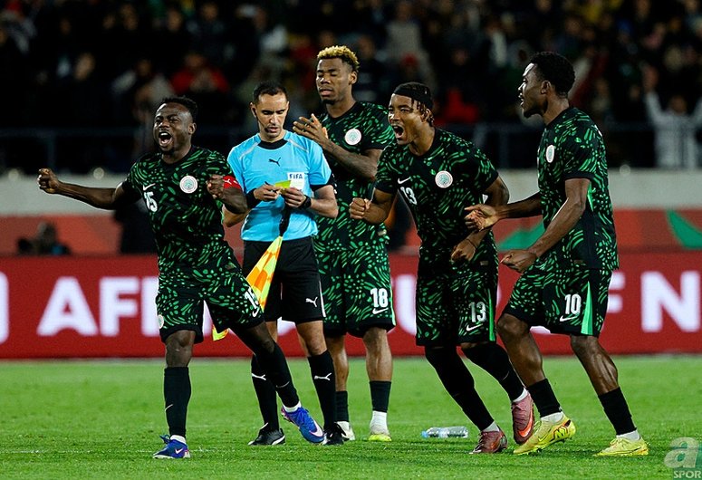 Galatasaray’a transferde Onyedika sürprizi! Victor Osimhen…