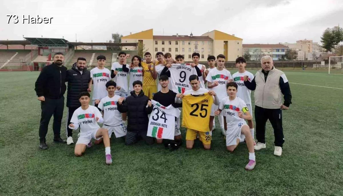 Şırnak'ın Cizre ilçesinde Dicle Spor U16 Liginde namağlup şampiyon oldu
