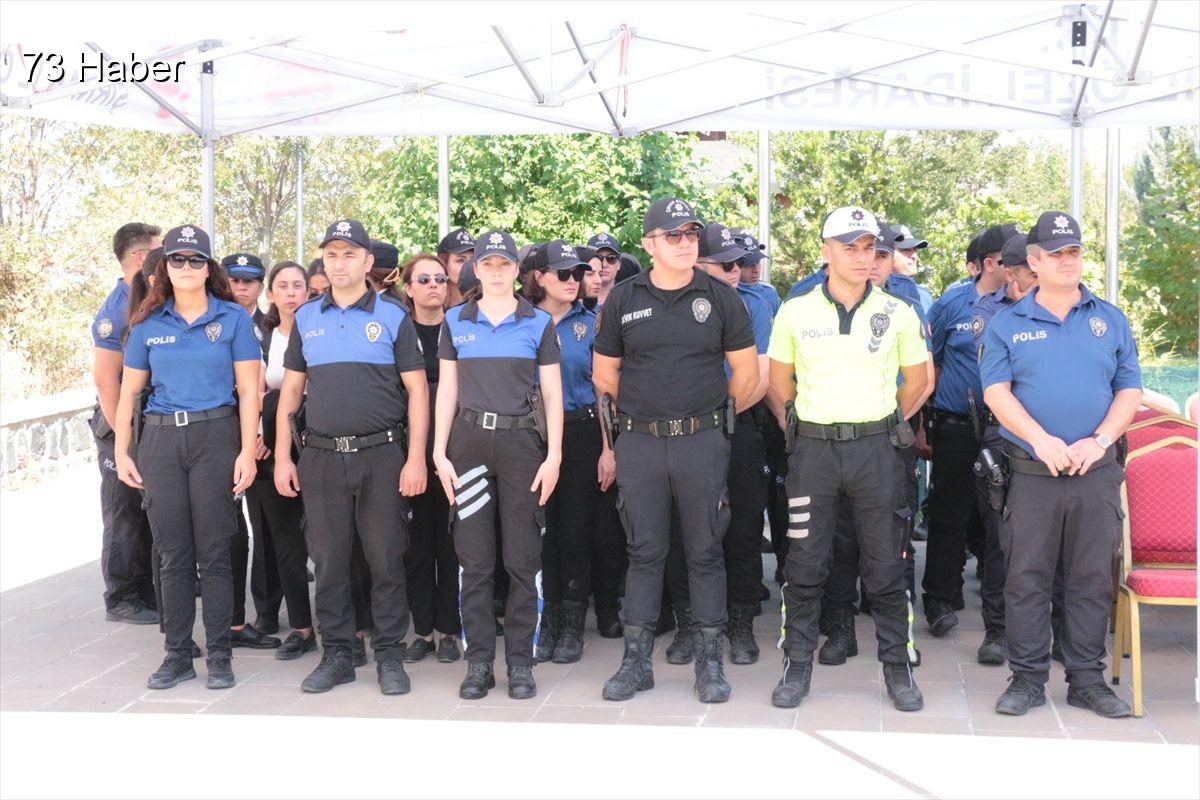 Şırnak'ın Cizre ilçesinde Şırnak&amp;apos;ta şehit 12 polis için anma töreni...