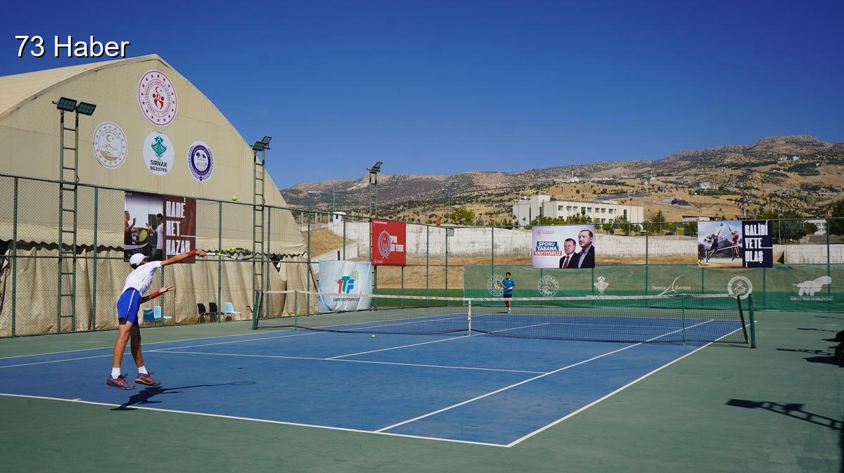 Şırnak'ta Cudi Cup tenis turnuvasında çeyrek finaller tamamlandı, yarı yarın...
