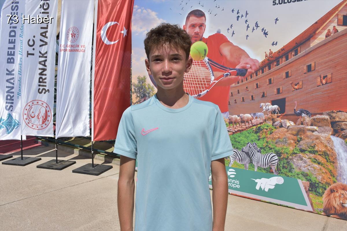 Şırnak'ta Şırnak&amp;apos;ta Cudi Cup Tenis Turnuvası&amp;apos;nda yarı finaller tamamlandı