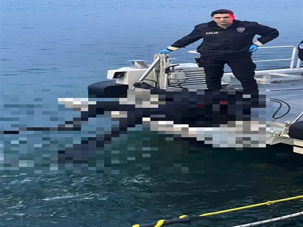 Kocaeli’de Bulunan Dalgıç Kıyafetli Cesette Gizem Aydınlandı: Sevgilisinin İfadesi Ortaya Çıktı