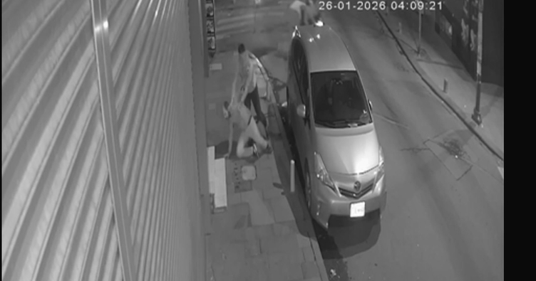 Sokakta Uzun Namlulu Silah Dehşeti: Devriye Ekiplerinden Anında Müdahale