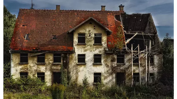 Rüyada Harabe Ev Görmek Ne Anlama Gelir?