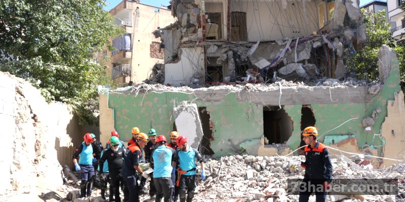 Şırnak'tan Türkiye'ye Deprem Provası