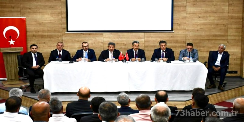 Şırnak'ta Protokol Muhtarlarla Bir Araya Geldi