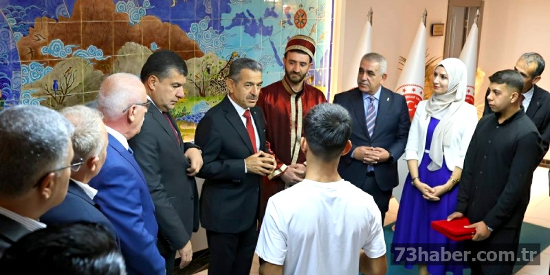 Vali'den Ustalık Ödülleri: Yılın Kalfası ve Çırağı Gururlandı!