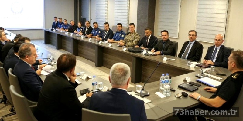 Şırnak Emniyeti'nden Güvenlik Zirvesi