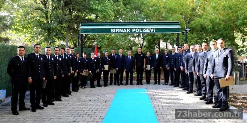 Şırnak Emniyetinde Terfi Heyecanı: Polisler Yeni Rütbelerine Kavuştu!
