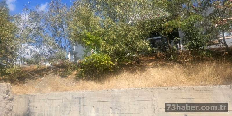 Şırnaklılardan Sağlık Merkezi Girişine Düzenleme Çağrısı