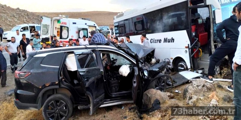 Şırnak'ta Kaza: Otobüs ve Otomobil Çarpıştı, Yaralılar Var