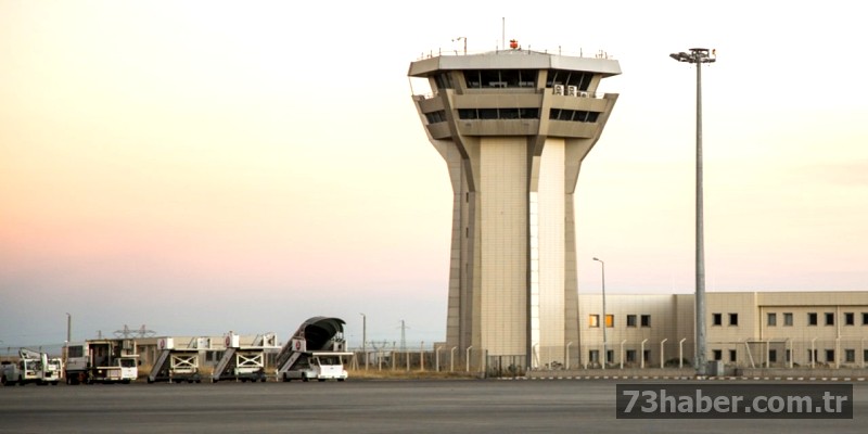 Şerafettin Elçi'den Hacılara Direkt Uçuş Sevinci