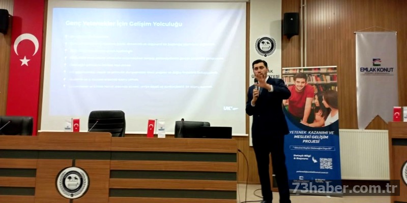 Şırnak Üniversitesi, öğrencilerine kariyer fırsatlarını tanıtmak için Kariyer Günleri'nin startını verdi.