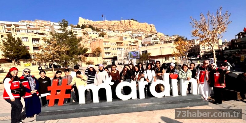 Şırnaklı Çocuklara Mardin'de Kültür Şöleni