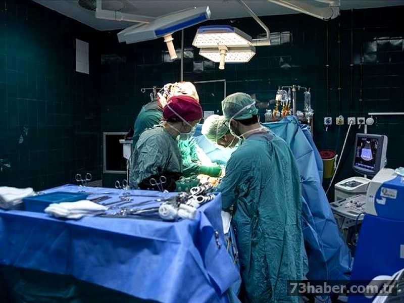 Sanatçıya da dokundu