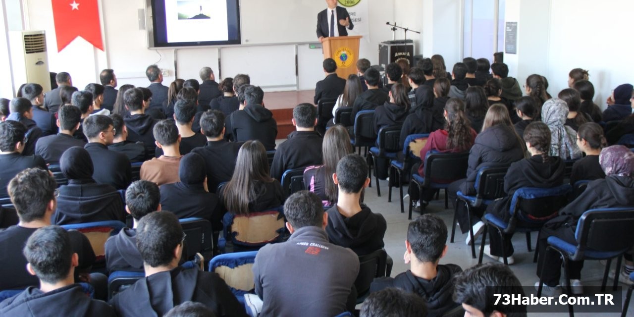 Cizre'de YKS'ye Son Viraj Semineri