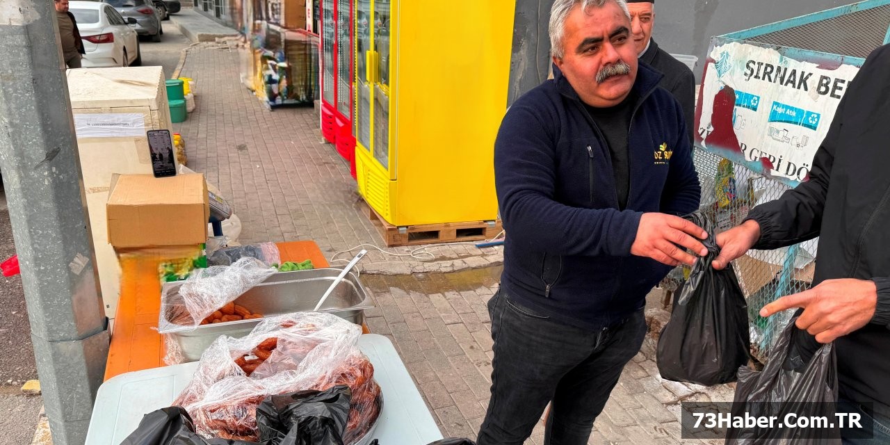 Şırnak'ta Askıdaki Tatlılar