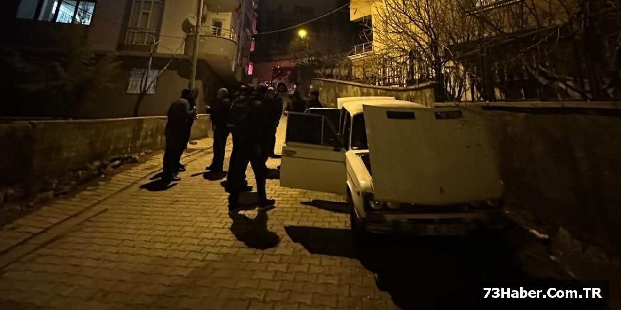 Şırnak'ta Araba Alev Topu!