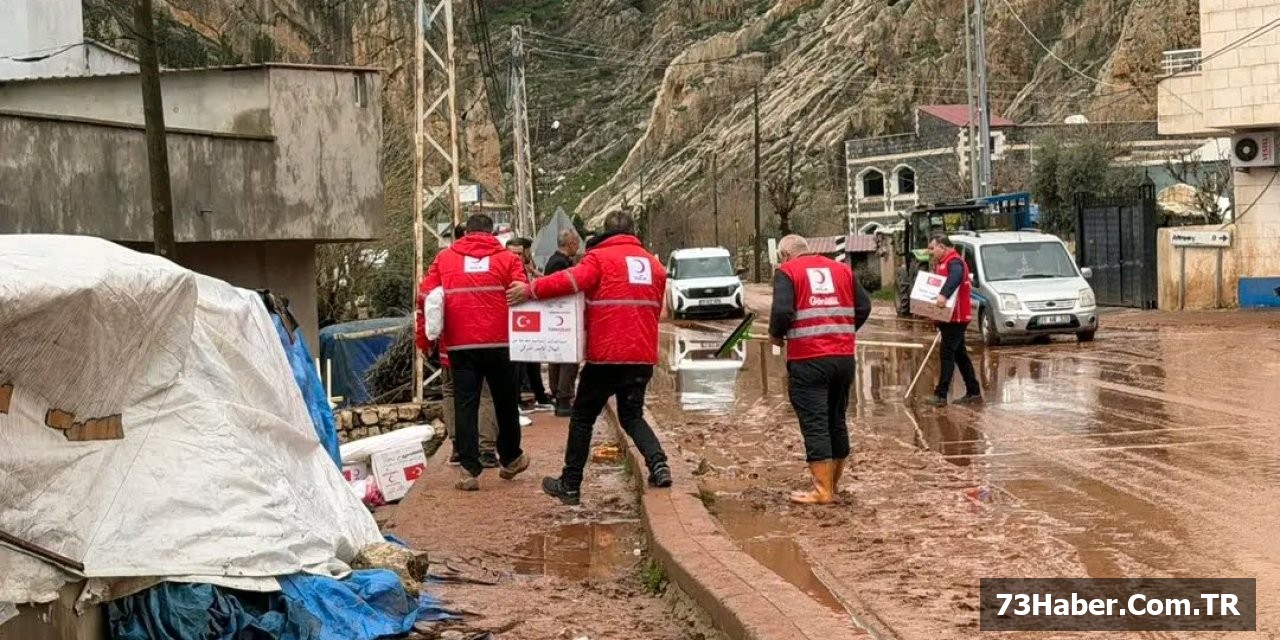 Şırnak'ta Kızılay selzedelere ulaştı