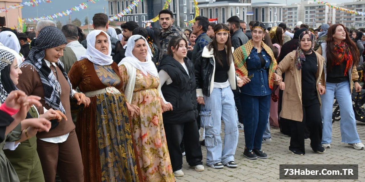 Silopi'de Renkli Nevroz Coşkusu