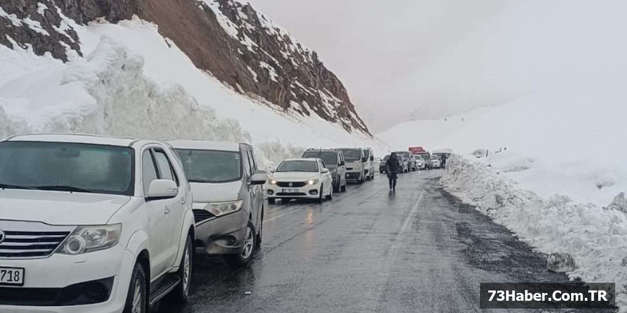 Çığ Fırtınası: Şırnak-Hakkari Yolu Kapanıyor