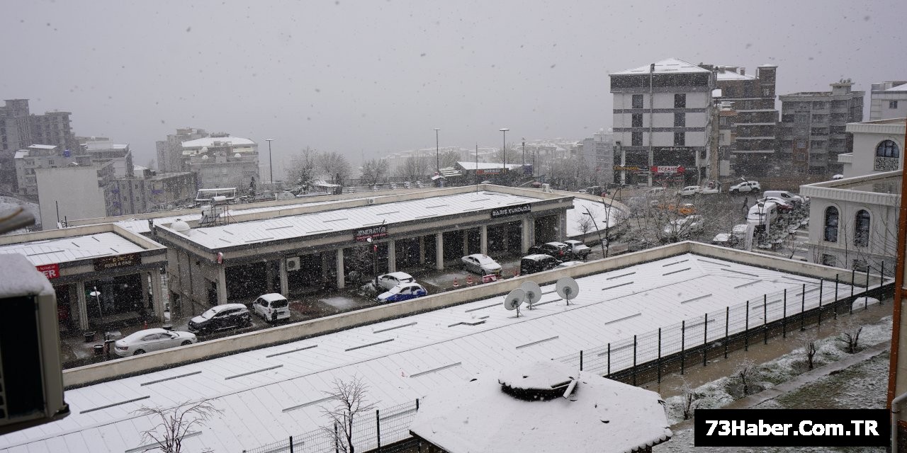 Şırnak Karlı Şaşırttı