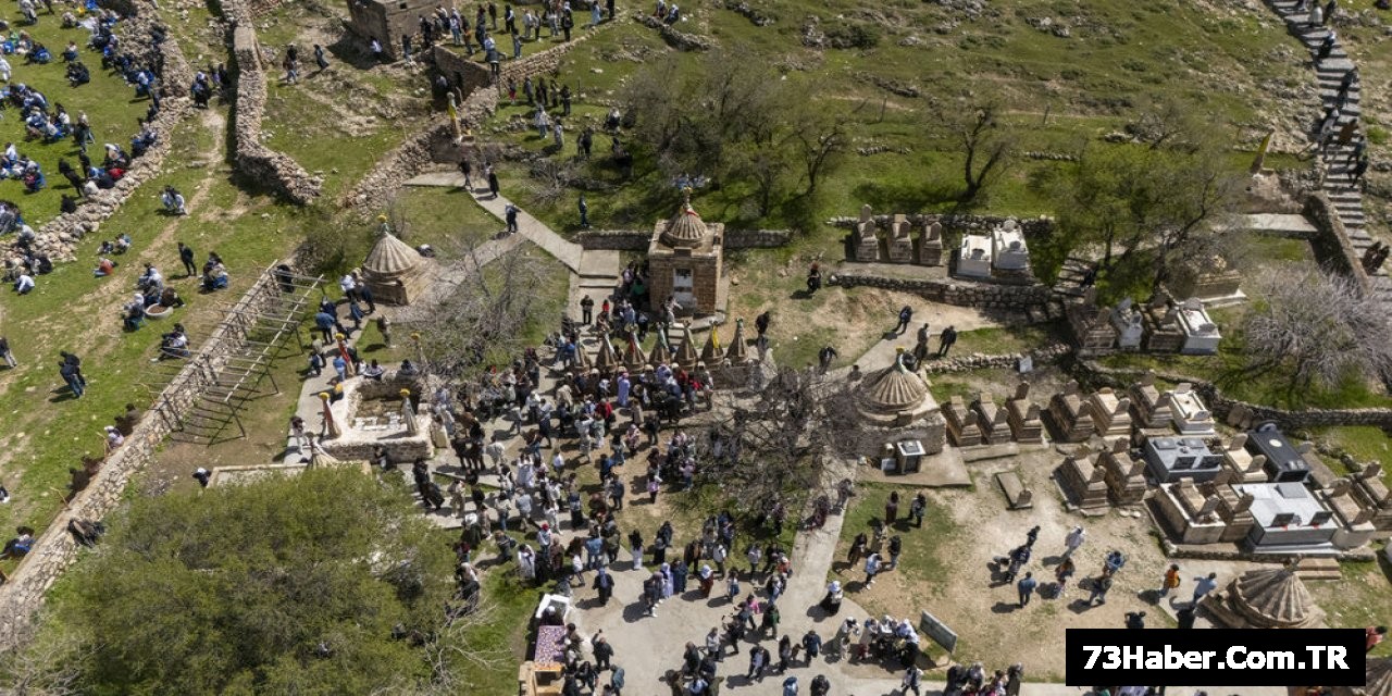 Ezidiler "Kırmızı Çarşamba"yı Kutladı