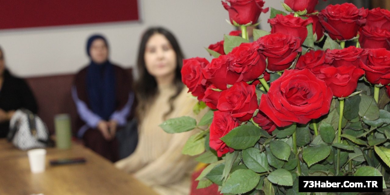 Şırnak'ta Öğretmen ve Öğrencilere Hediye Yağmuru