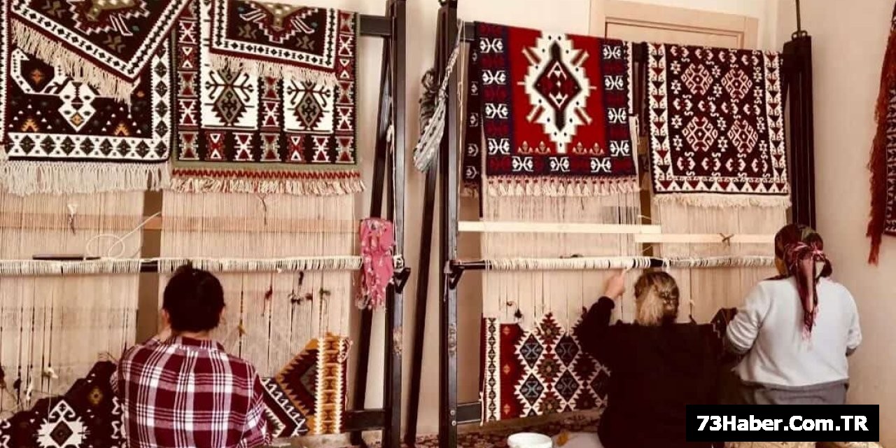 Uludere'de Kilim Dokuma Sanatı Yaşıyor