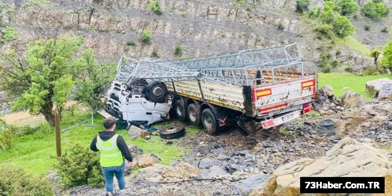 Şırnak'ta Şarampole Yuvarlanma: 1 Yaralı