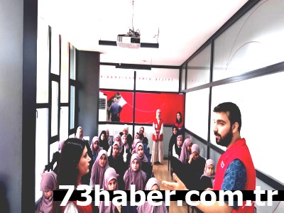 Şırnak'ta Minik Hafızlardan Kızılay'a Anlamlı Ziyaret!
